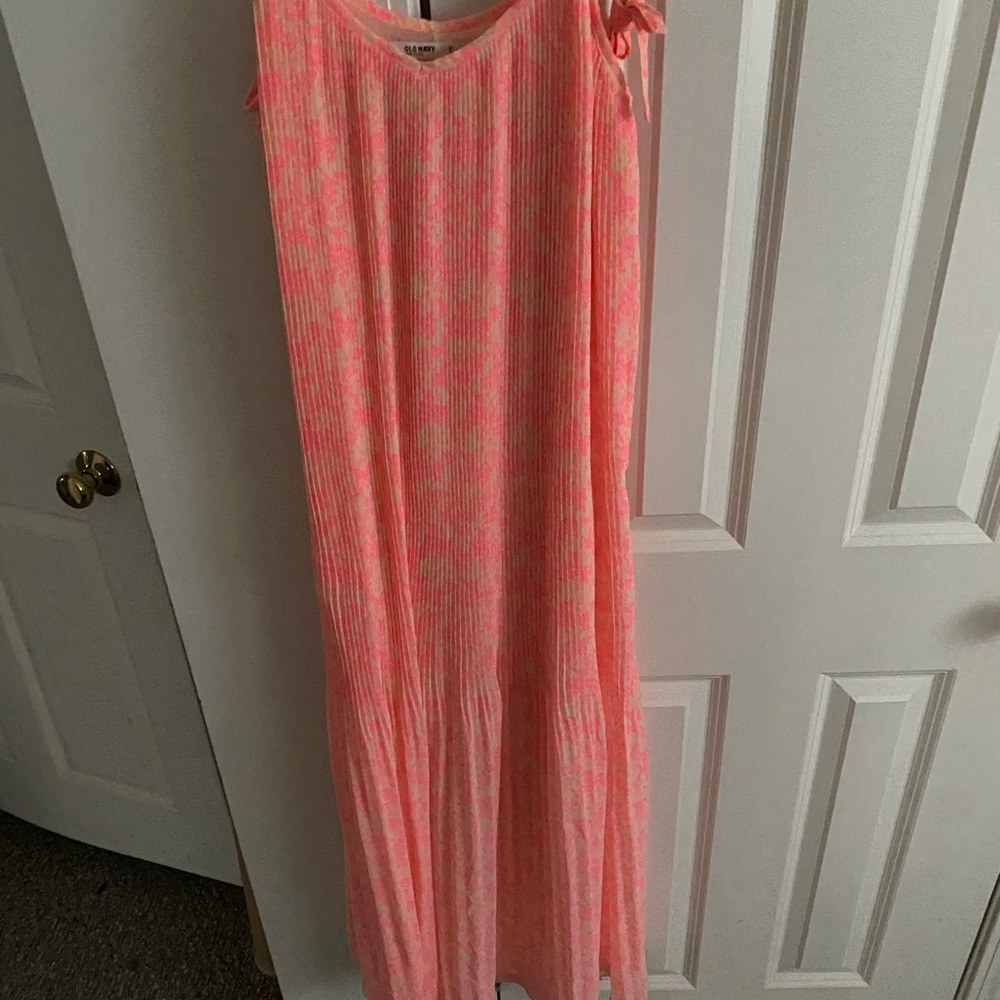 Summer Dress size small fits like a medium